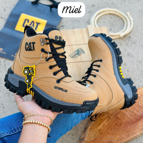 Botas Cat suela alta calidad extrema